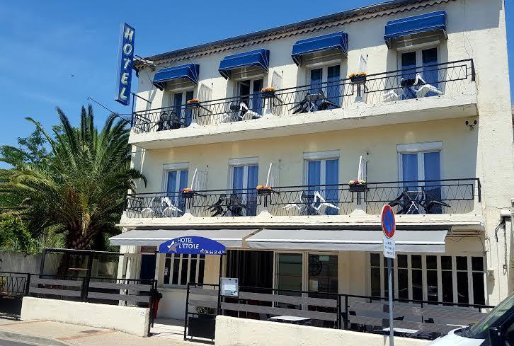 Hotel L'Etoile Le Grau-du-Roi Luaran gambar